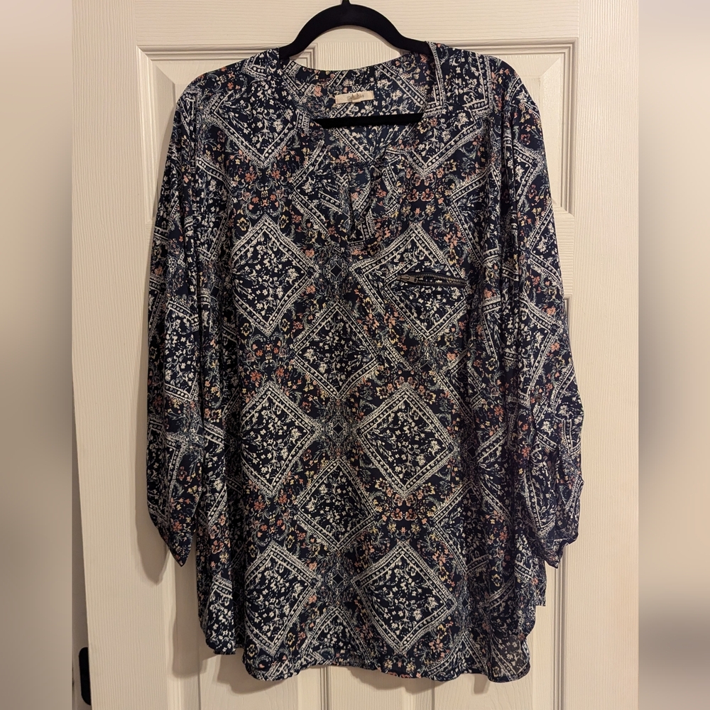 Maurices Blue Printed Blouse Size 3